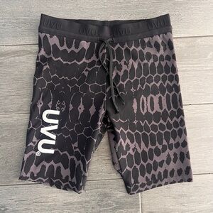 UVU Men’s M Snakeskin Half Tights